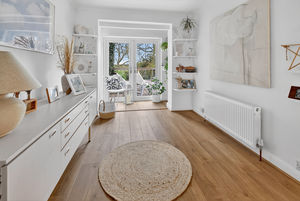 Photo 24- click for photo gallery